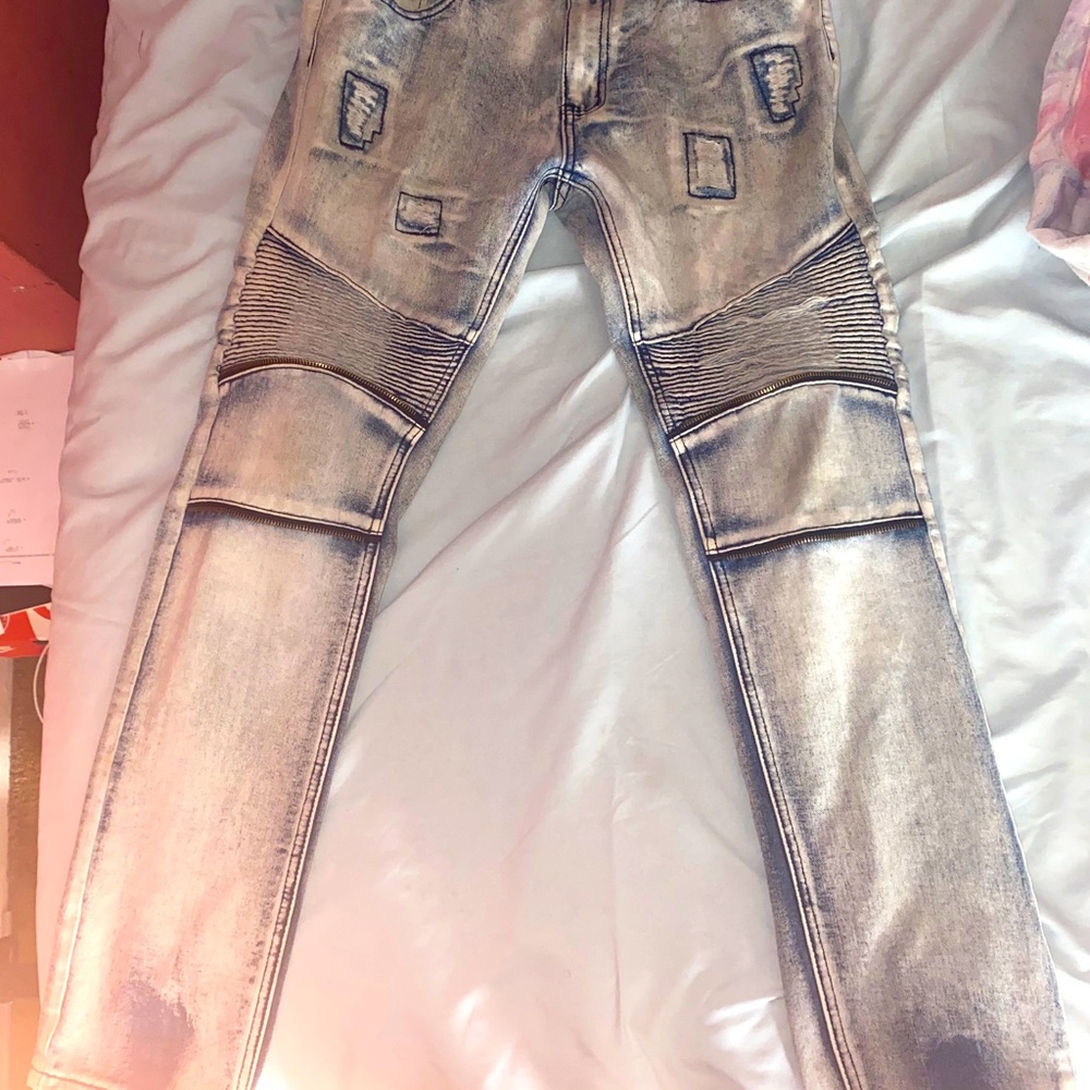 Men’s biker jeans.